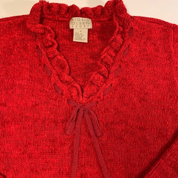 Vintage Ruffled Red Sweater w/ 3/4 Ruffled Sleeves - Picture 5 of 5